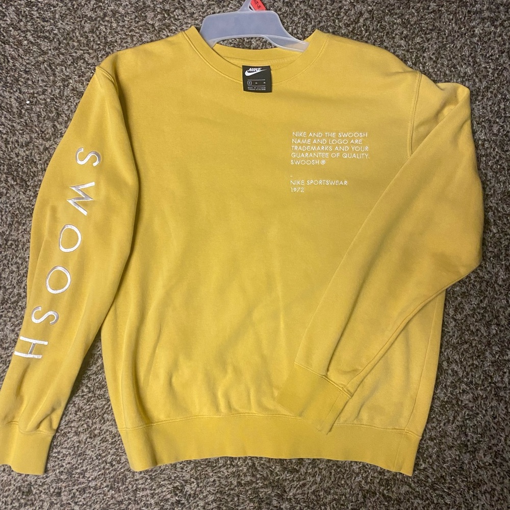 Nike crewneck